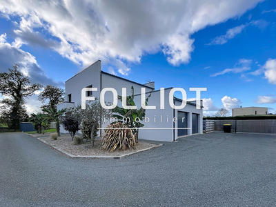 Maison - 143 m² - 6 pièces