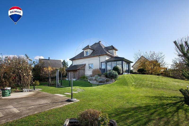 Maison - 142 m² - 5 pièces