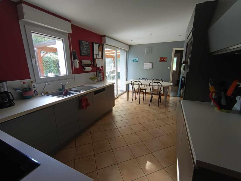 Maison - 140 m² - 5 pièces
