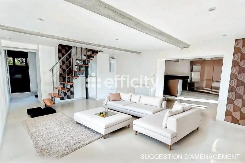 Maison - 145 m² - 6 pièces