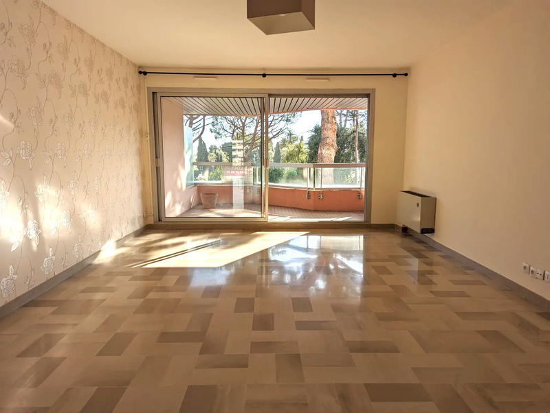 Appartement - 62 m² - 2 pièces