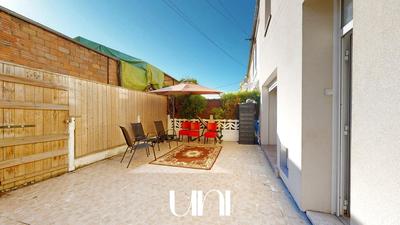 Maison - 86 m² - 4 pièces