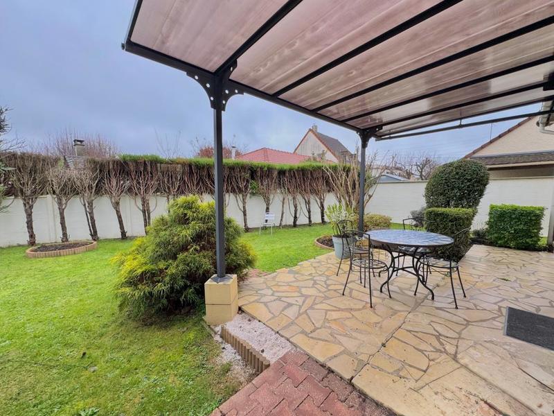 Maison - 118 m² - 5 pièces