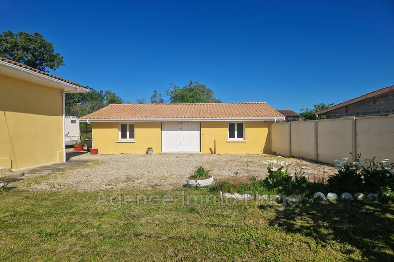 Maison - 95 m² - 4 pièces