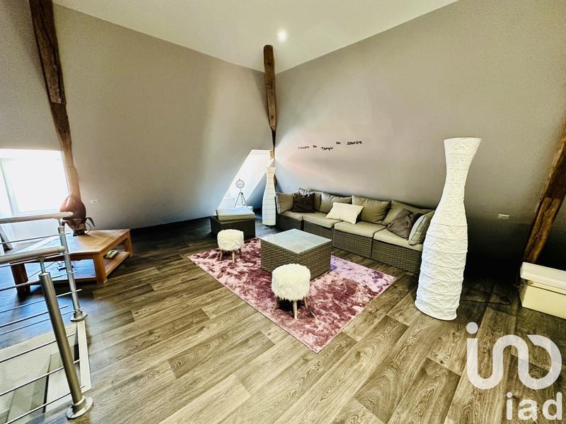 Maison - 262 m² - 7 pièces