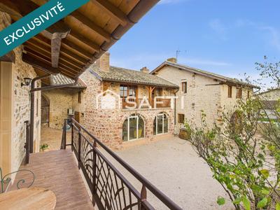 Maison - 322 m² - 8 pièces