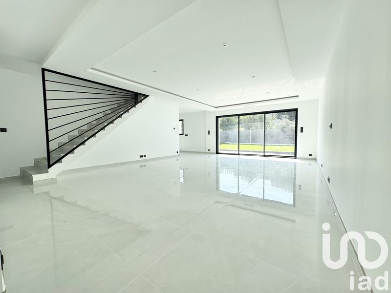 Maison - 120 m² - 4 pièces