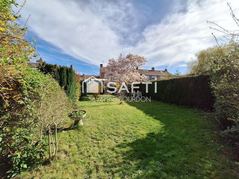 Maison - 75 m² - 5 pièces