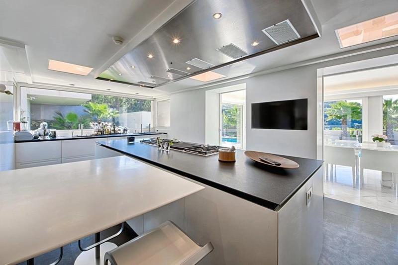 Villa - 400 m² - 12 pièces