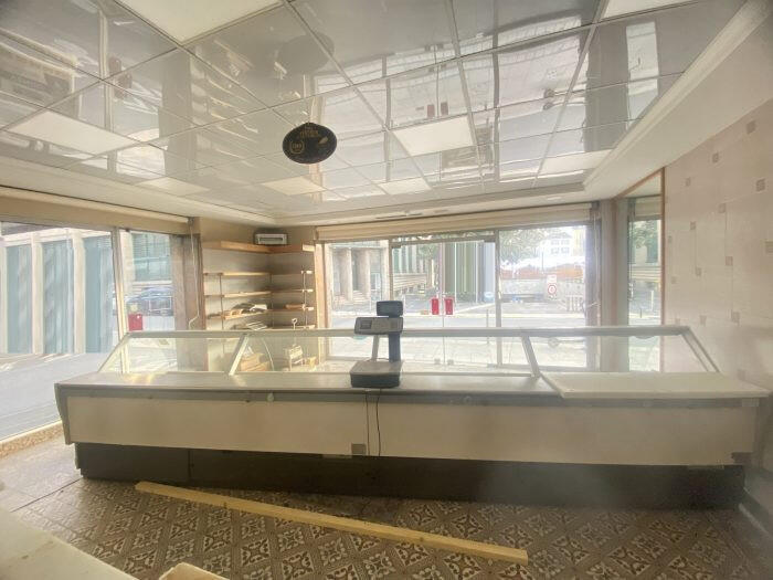 Local commercial - 150 m²