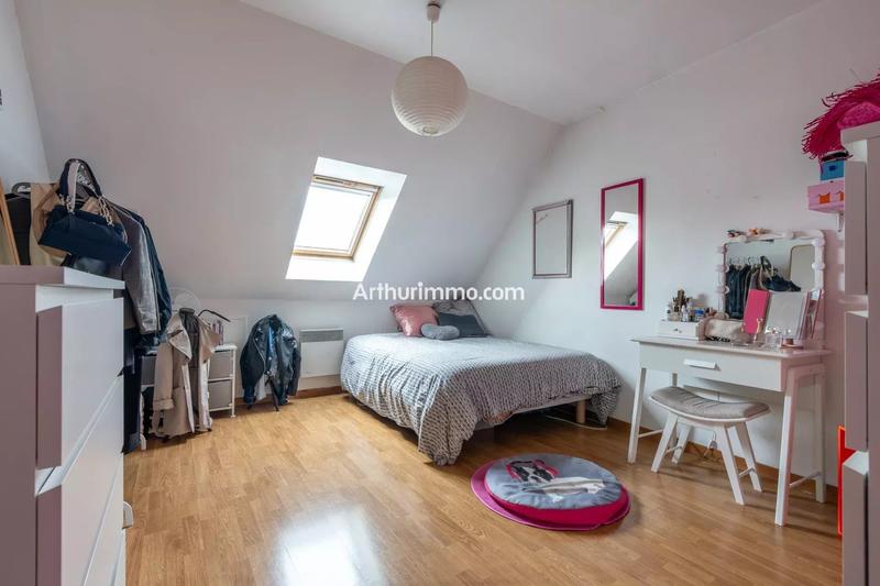 Maison - 137 m² - 6 pièces
