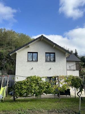 Maison - 198 m² - 5 pièces