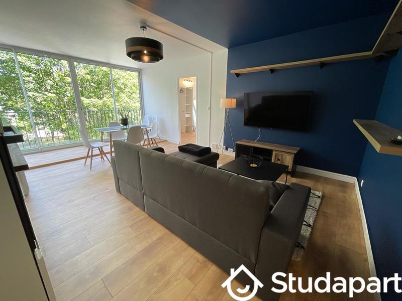 Chambre - 13 m² - 1 pièce