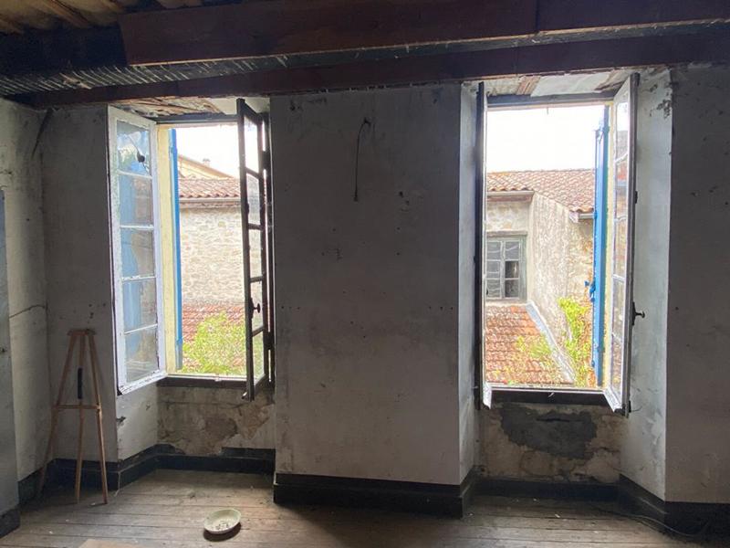 Maison - 532 m² - 9 pièces