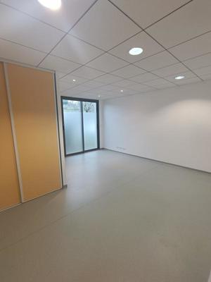 Bureau - 60 m² - 3 pièces