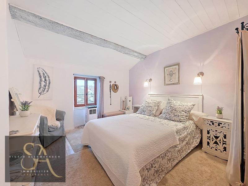 Maison de village - 77 m² - 6 pièces