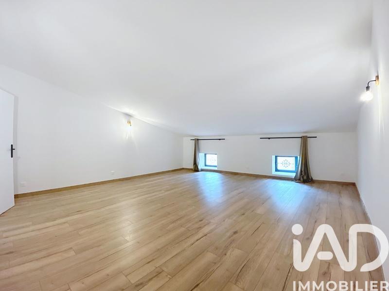 Maison de ville - 270 m² - 8 pièces