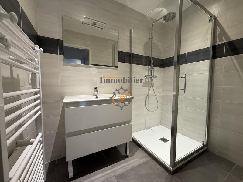 Appartement - 56 m² - 3 pièces