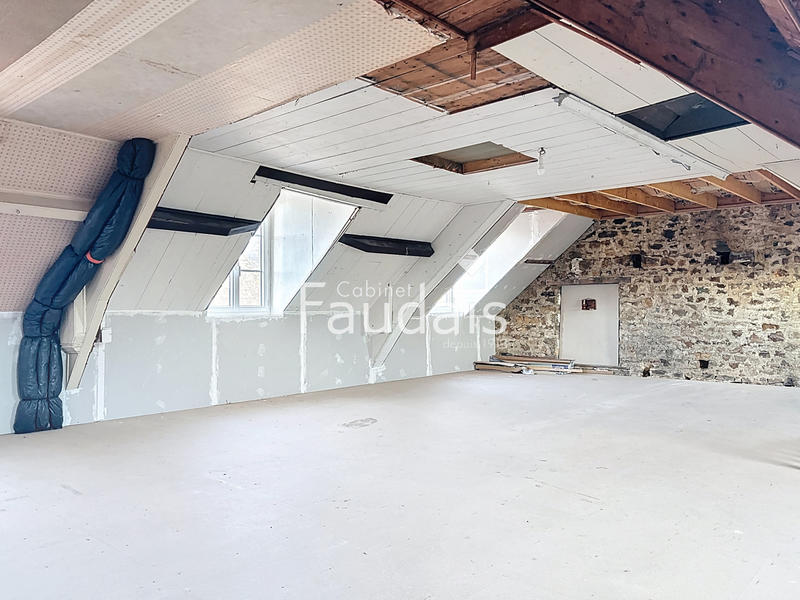 Maison - 119 m² - 6 pièces