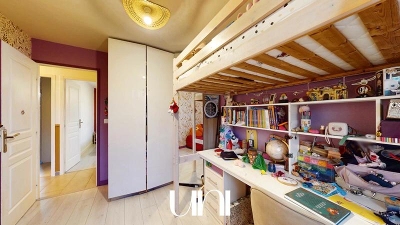 Maison - 86 m² - 4 pièces