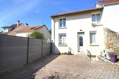 Maison - 70 m² - 4 pièces