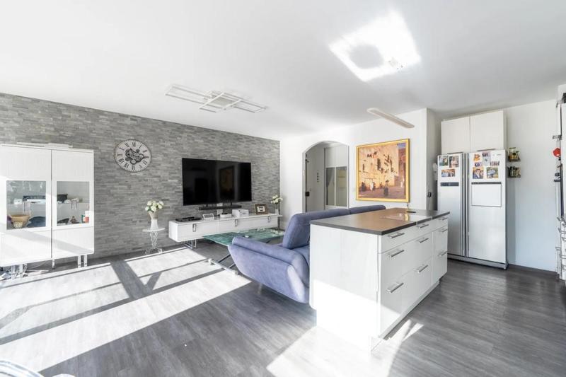 Appartement - 88 m² - 4 pièces