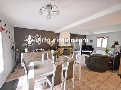 Maison - 110 m² - 6 pièces