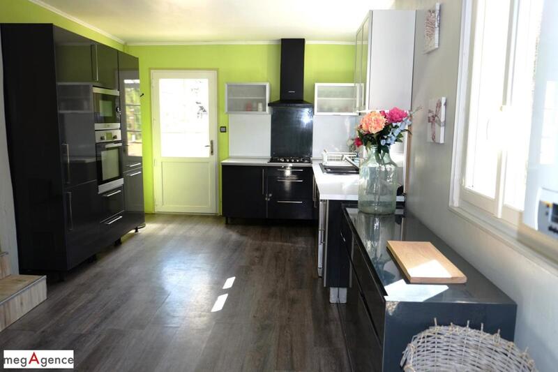 Corps de ferme - 187 m² - 8 pièces