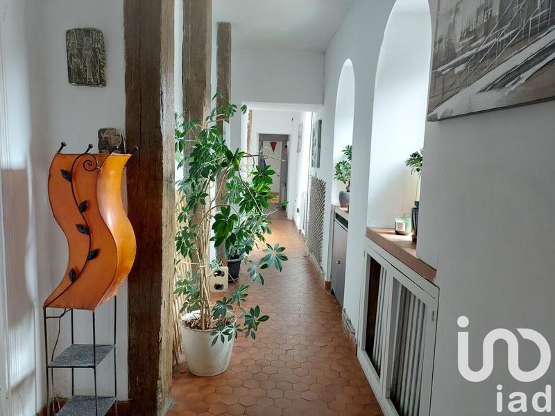 Maison - 313 m² - 5 pièces