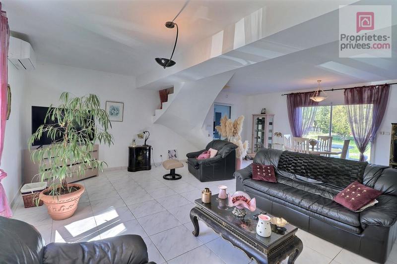 Villa - 174 m² - 7 pièces