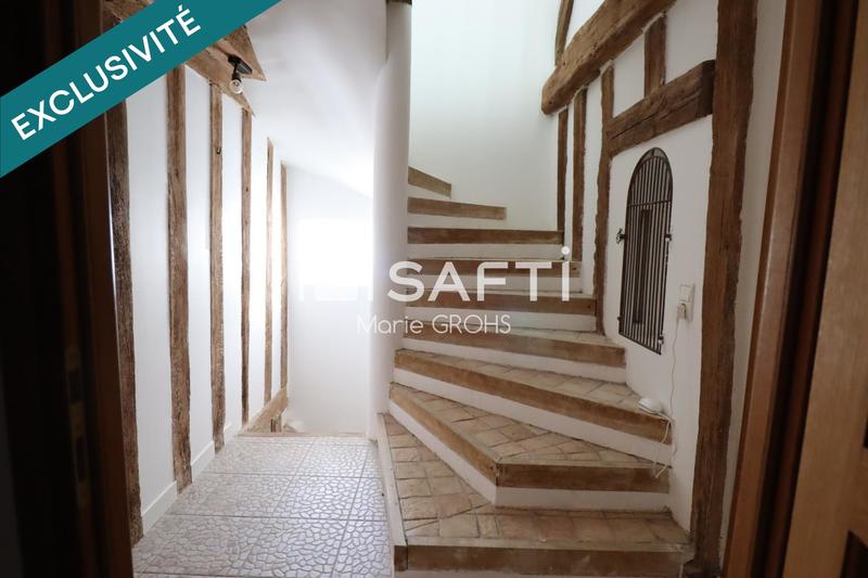 Maison - 200 m² - 8 pièces