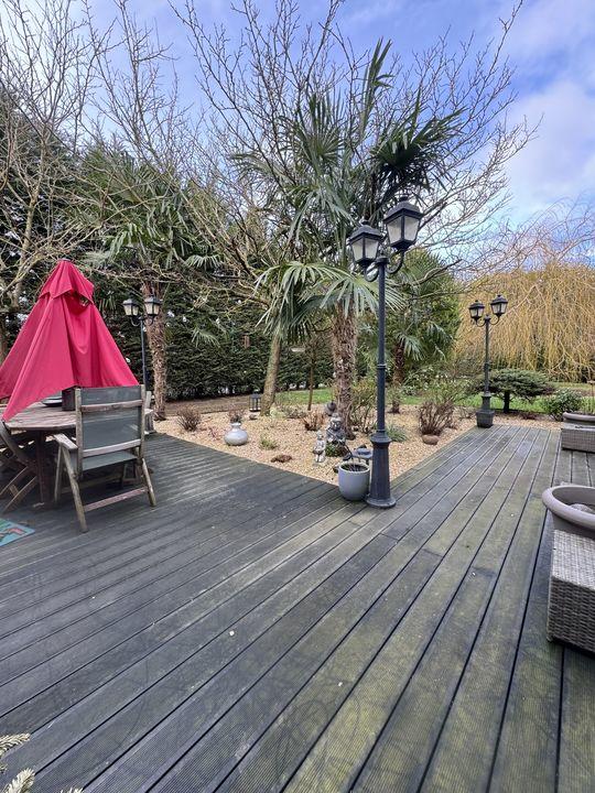 Demeure - 271 m² - 5 pièces