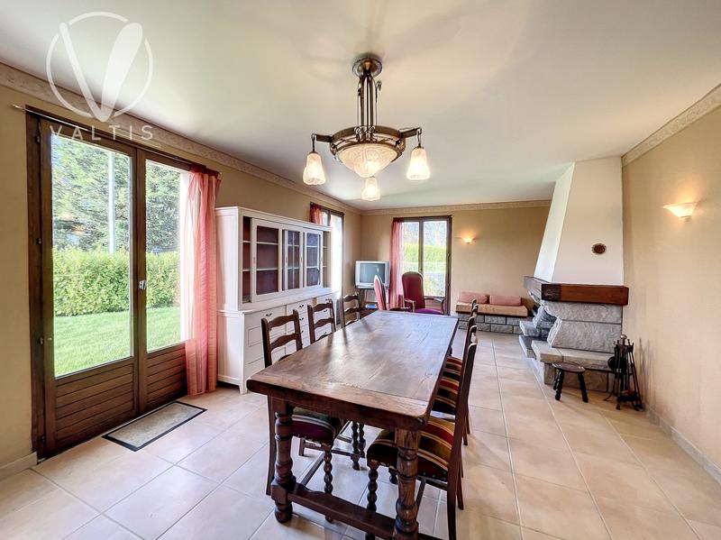 Maison traditionnelle - 101 m² - 5 pièces