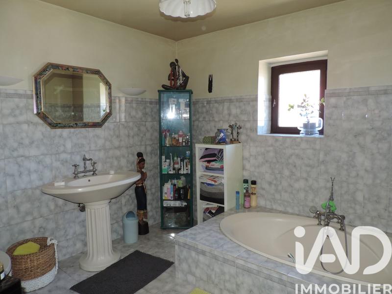 Maison - 155 m² - 6 pièces