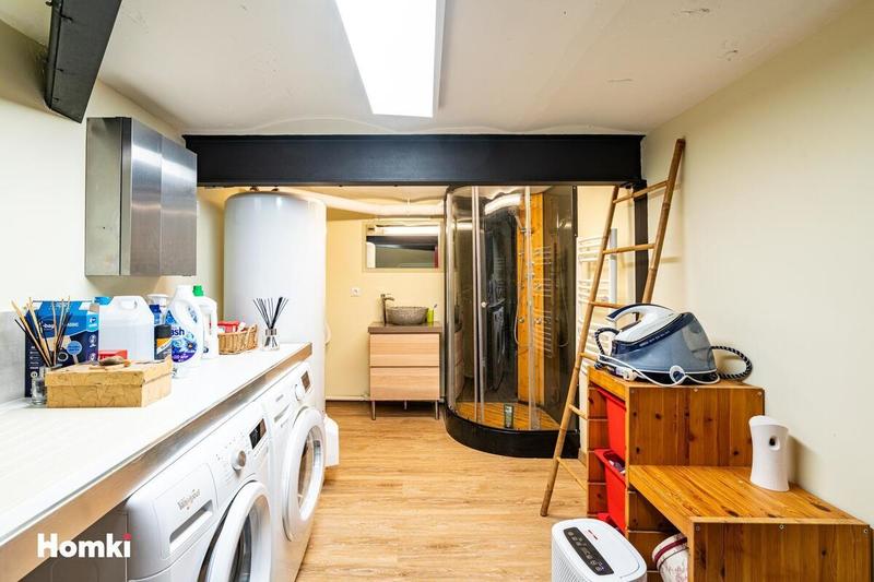 Maison - 180 m² - 6 pièces