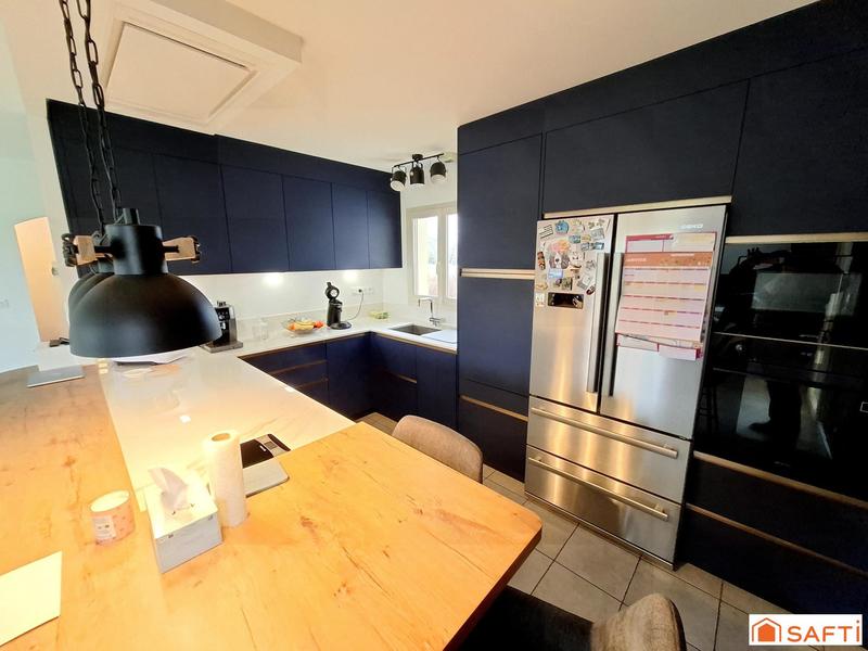 Maison - 115 m² - 5 pièces