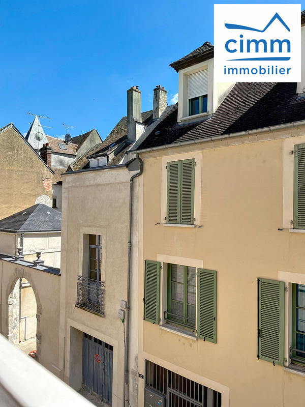 Appartement - 70 m² - 3 pièces