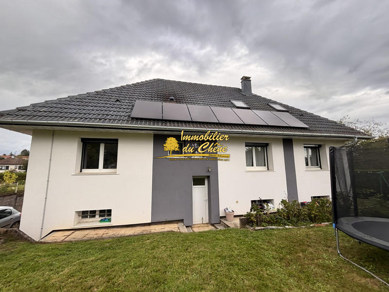 Maison - 140 m² - 6 pièces