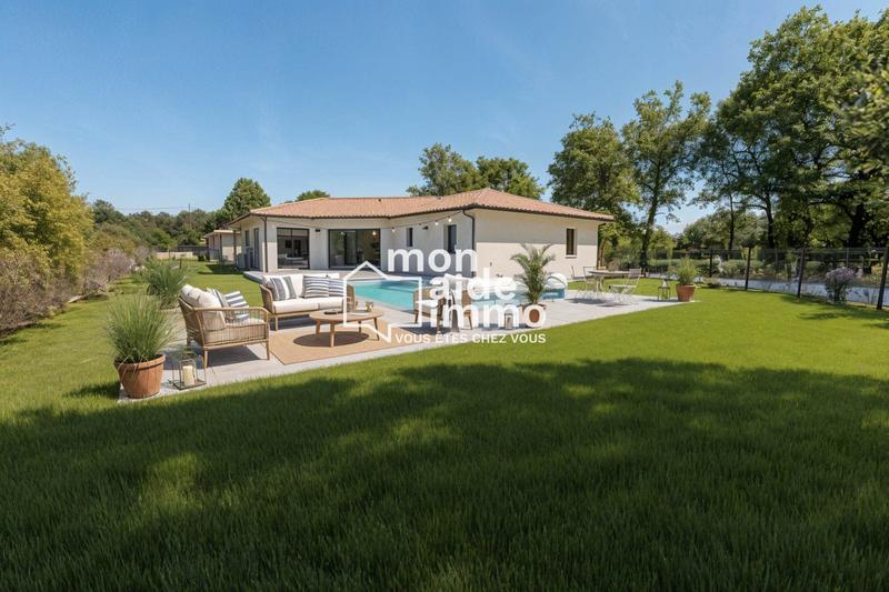 Maison - 160 m² - 5 pièces