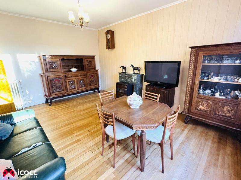 Maison - 143 m² - 6 pièces