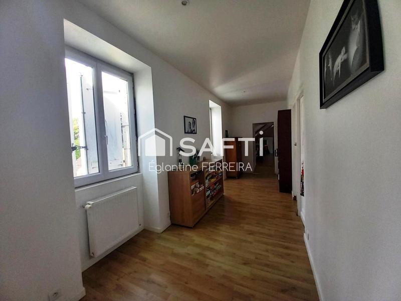 Maison - 566 m² - 15 pièces