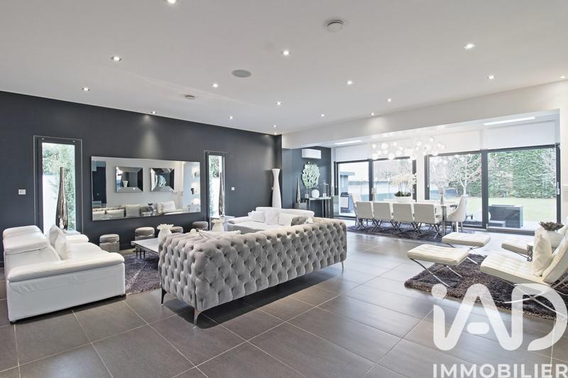 Maison de maîtres - 204 m² - 8 pièces