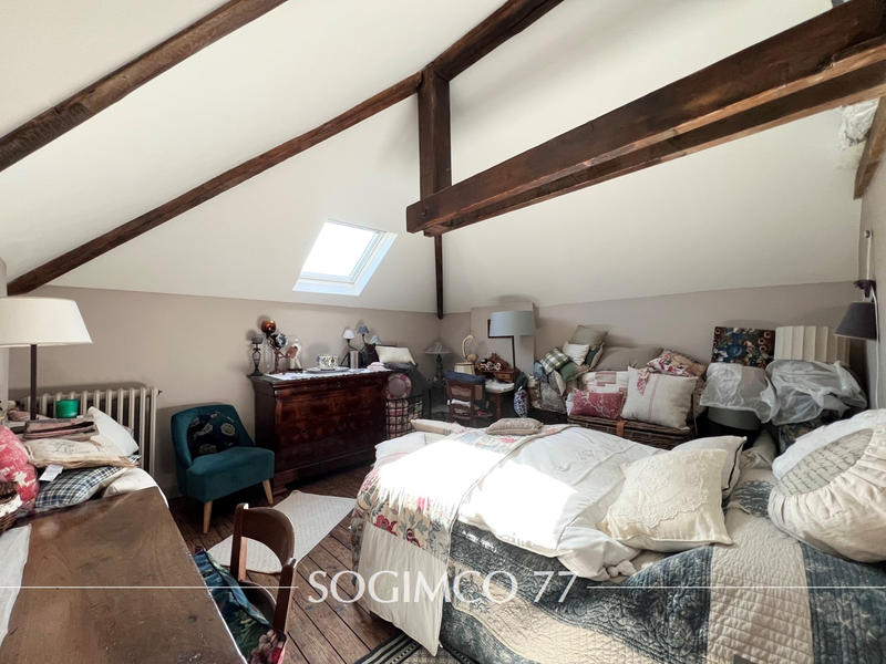 Maison - 115 m² - 6 pièces