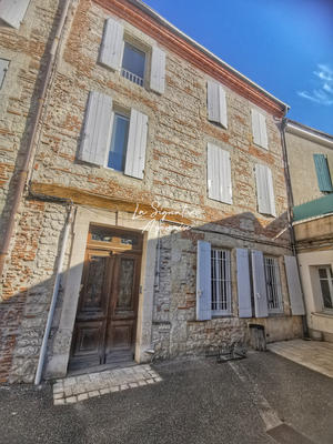 Appartement - 162 m² - 6 pièces