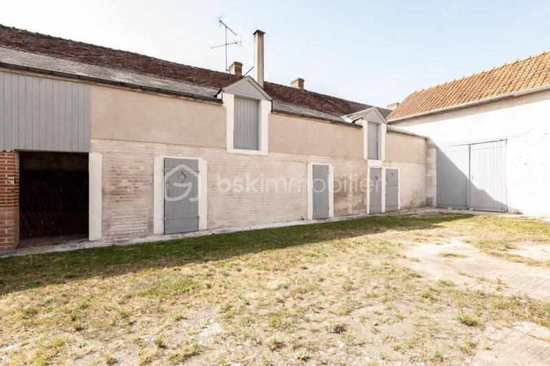 Maison - 188 m² - 15 pièces