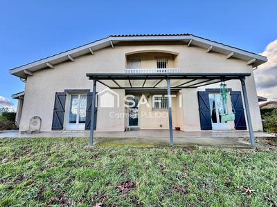 Maison - 125 m² - 8 pièces