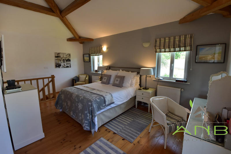 Maison - 157 m² - 8 pièces