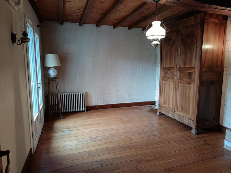 Maison - 95 m² - 5 pièces