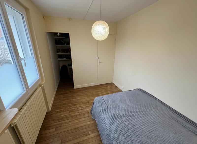 Maison - 95 m² - 8 pièces