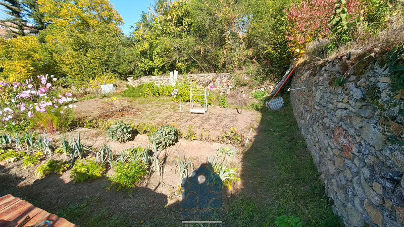 Maison - 200 m² - 8 pièces